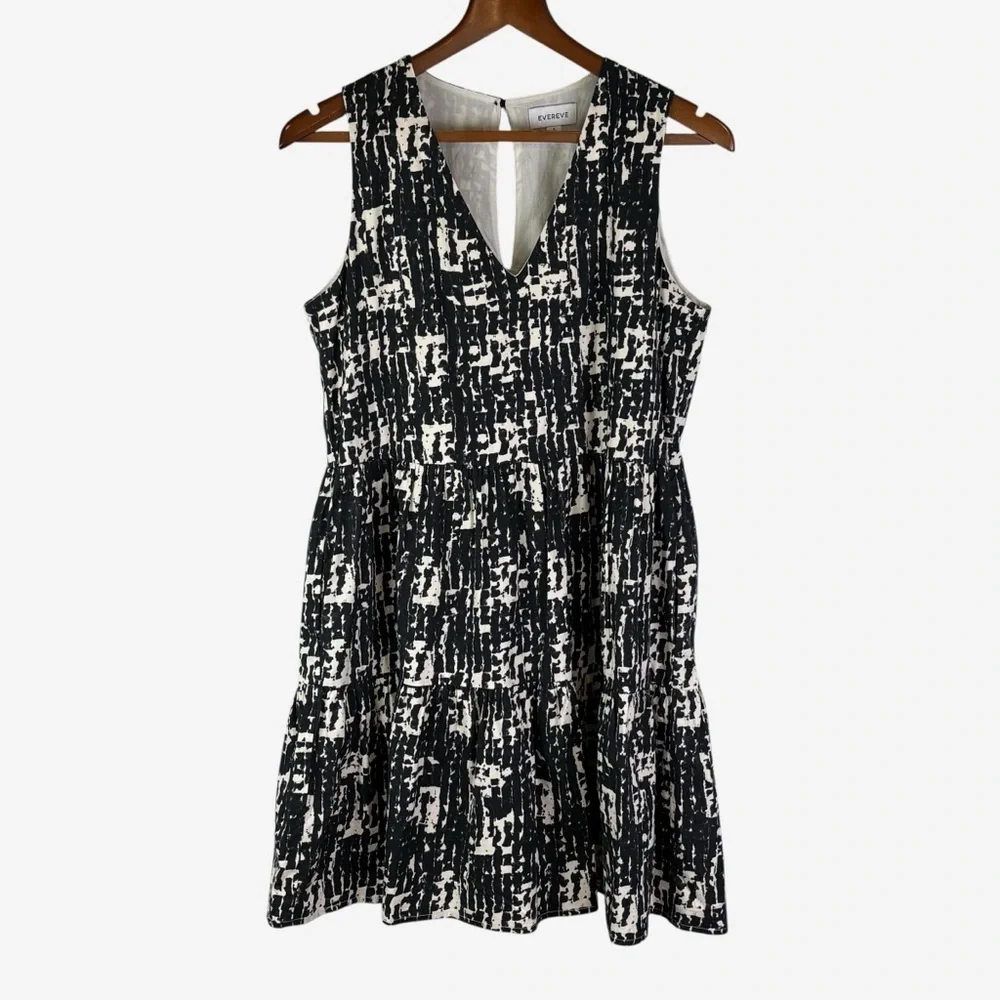 ✨ EVEREVE Giana Tiered Shift Dress • Black & Ivory Abstract Print • Size Small - Picture 3 of 10